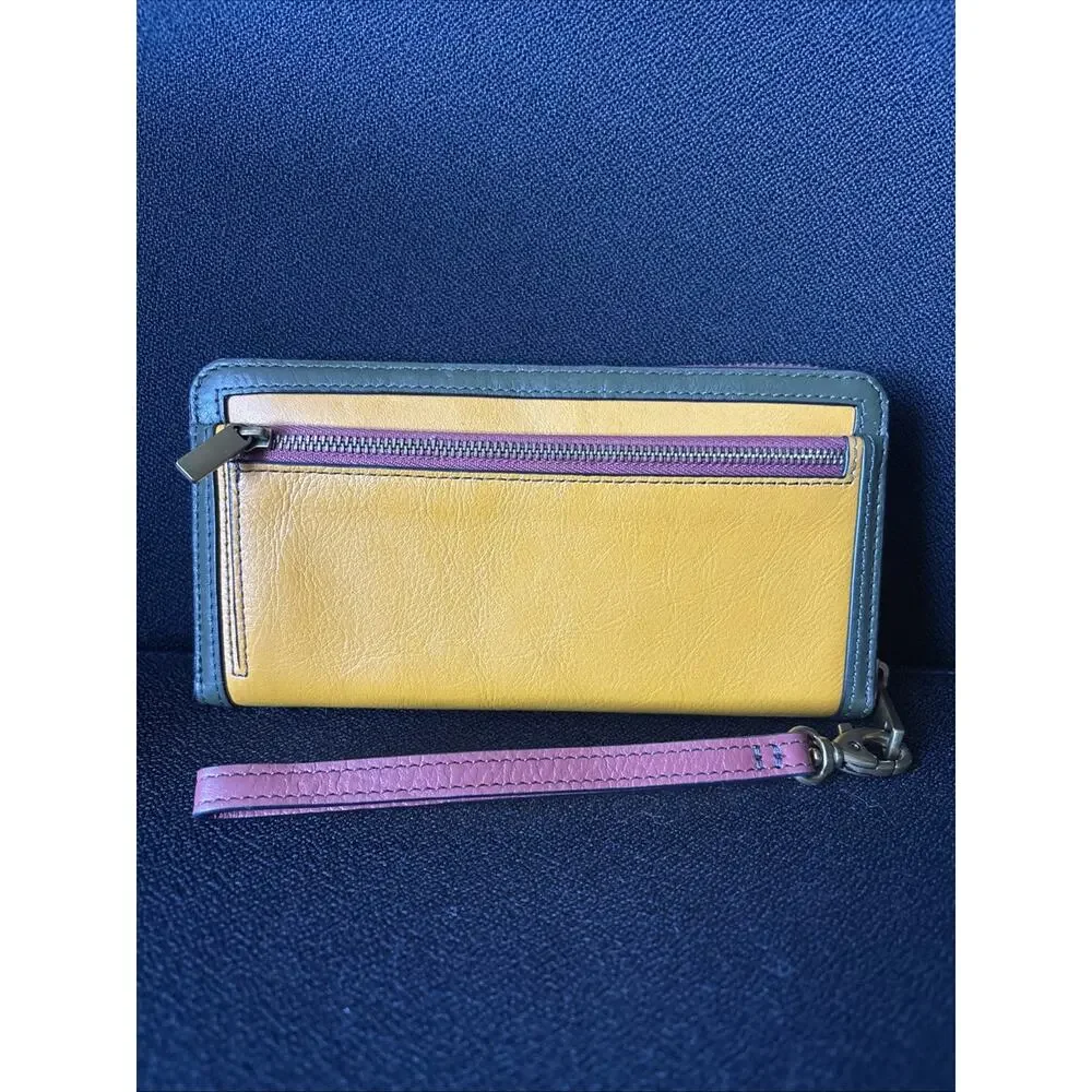 Fossil Women's Leather Wallet Green, Yellow, Brown